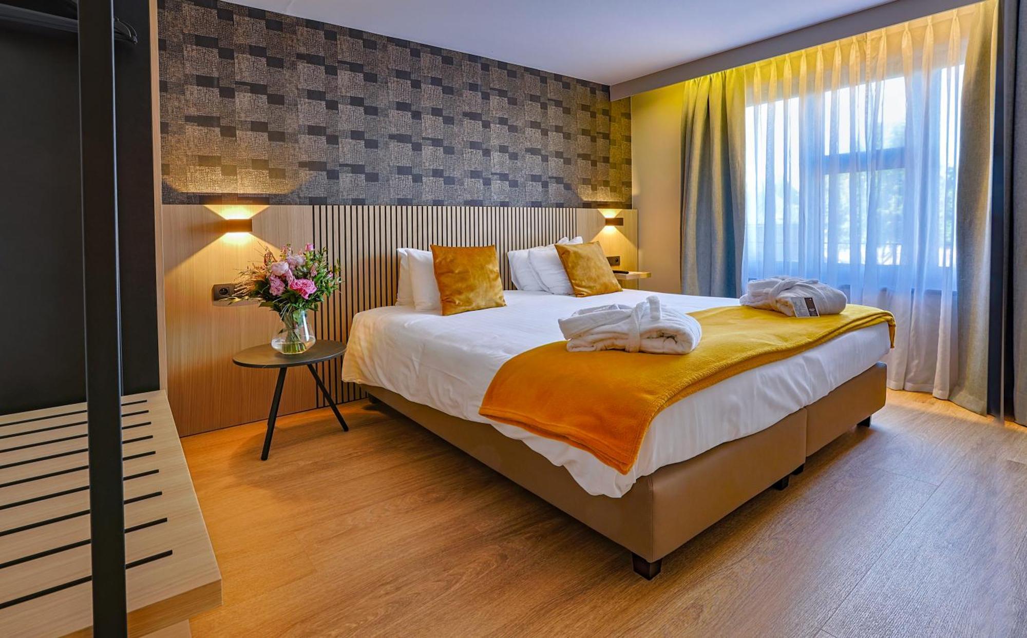 Hotel Quartier Latin Марш-ан-Фаменн Экстерьер фото