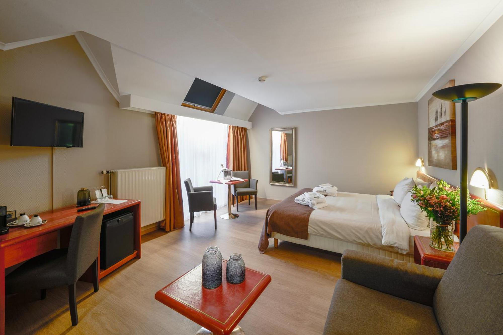 Hotel Quartier Latin Марш-ан-Фаменн Экстерьер фото